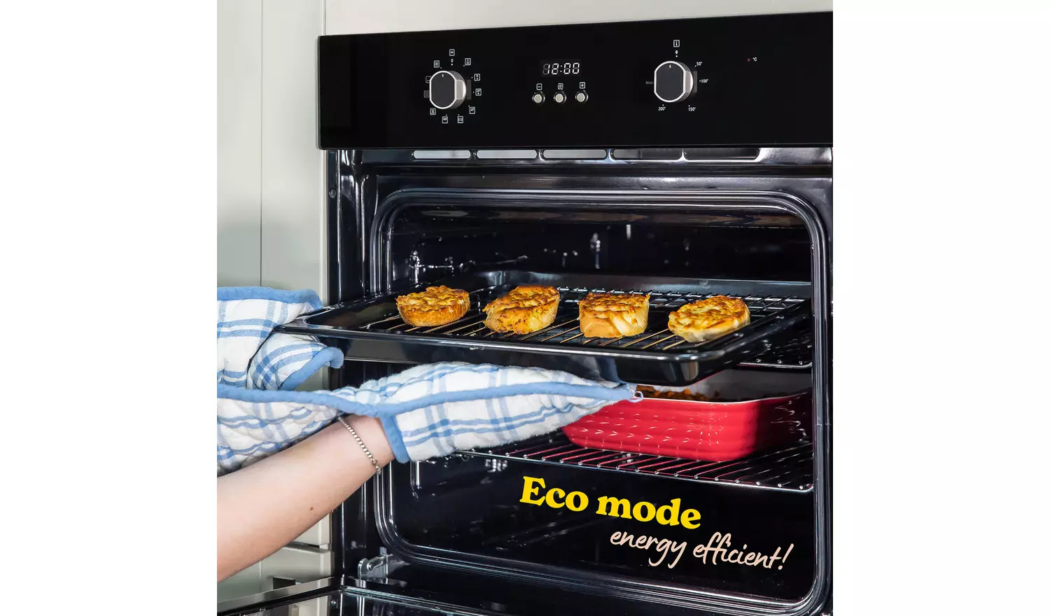 Russell Hobbs RHEO7005B Built In Single Electric Oven-Black