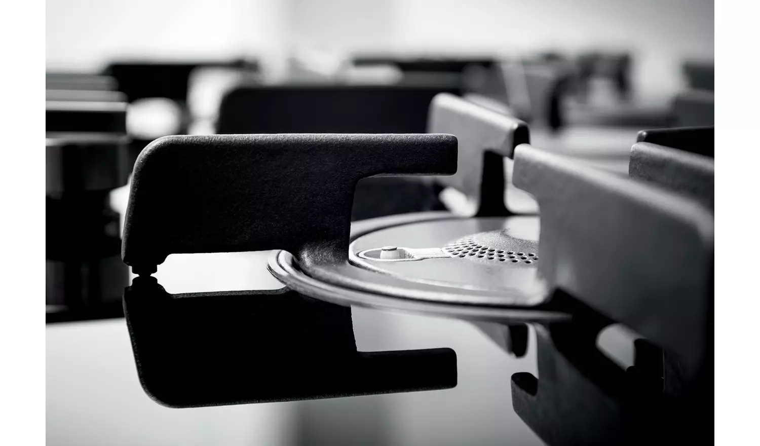 Hotpoint FTGHG 751 D/H BK Gas Hob - Black