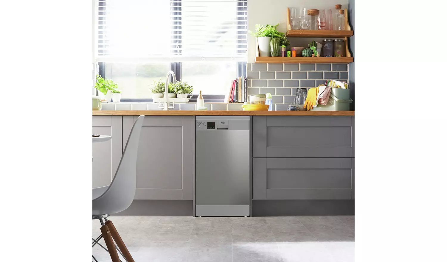 Beko DVS04020S Slimline Dishwasher - Silver