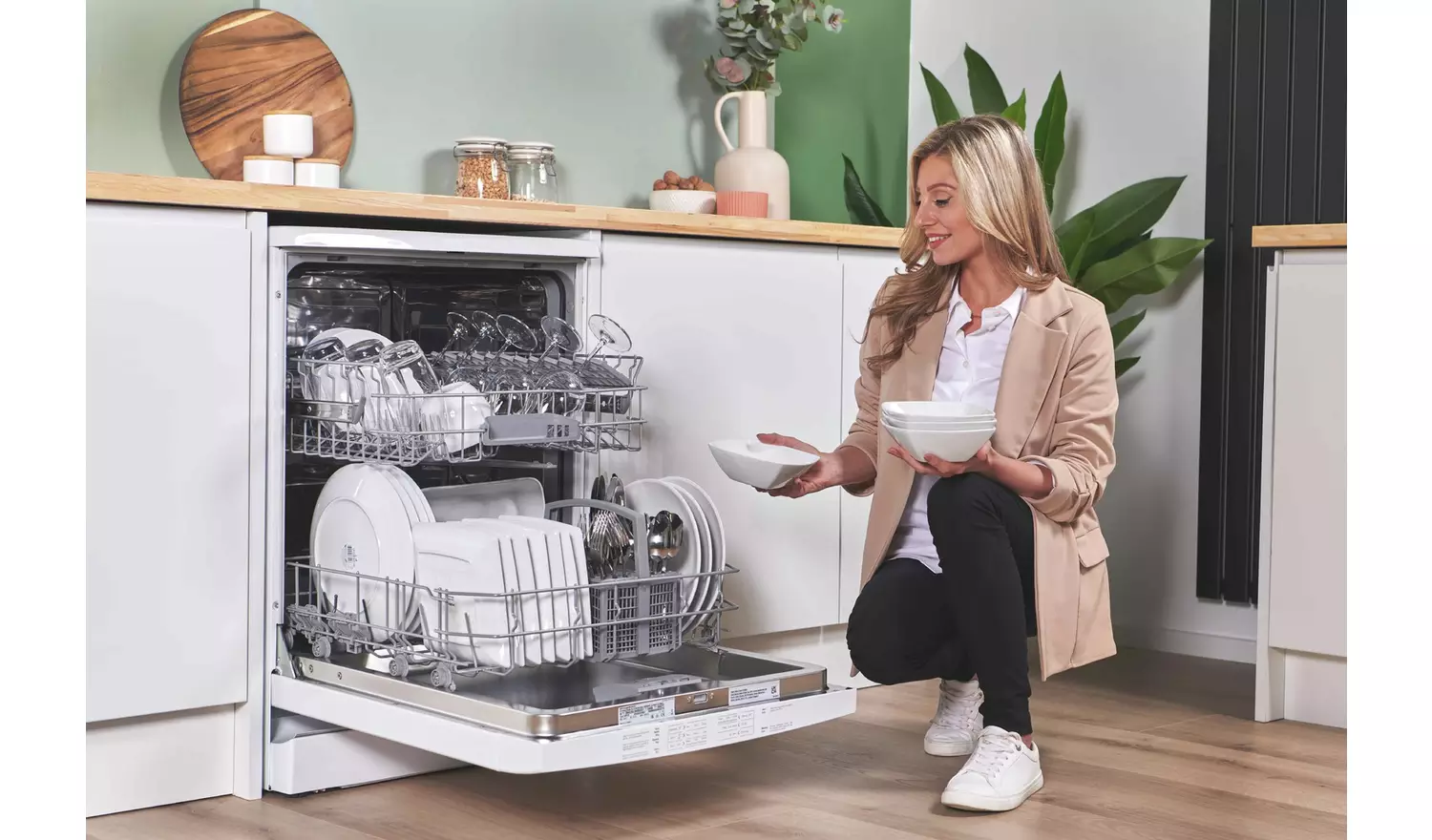 Bosch SMS26AW08G Full Size Dishwasher - White