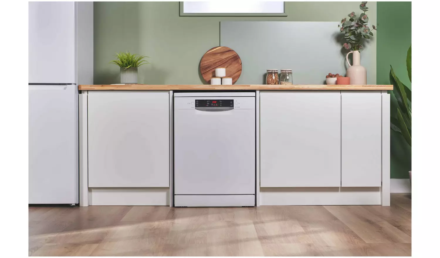 Bosch SMS26AW08G Full Size Dishwasher - White