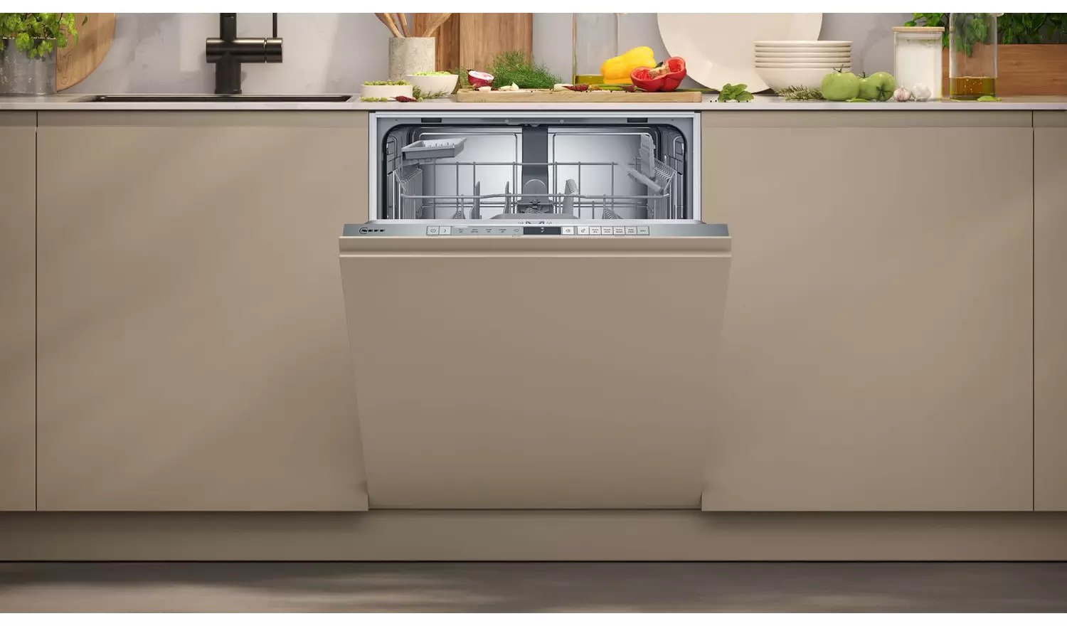 Neff S153HTX02G Full Size Integrated Dishwasher - Black.