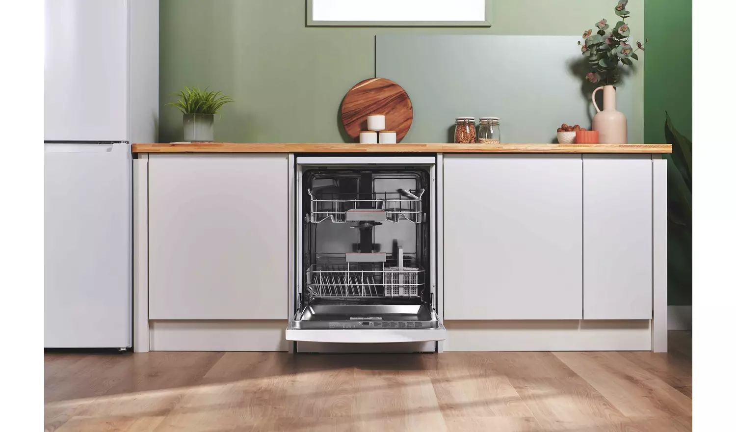 Bosch SMS4EKW06G Full Size Dishwasher - White