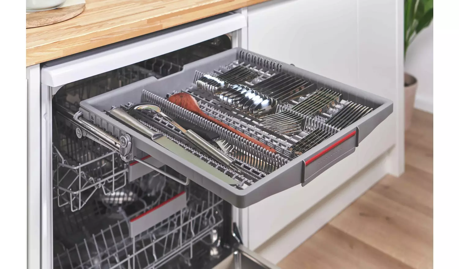 Bosch SMS6ZCW10G Full Size Dishwasher - White