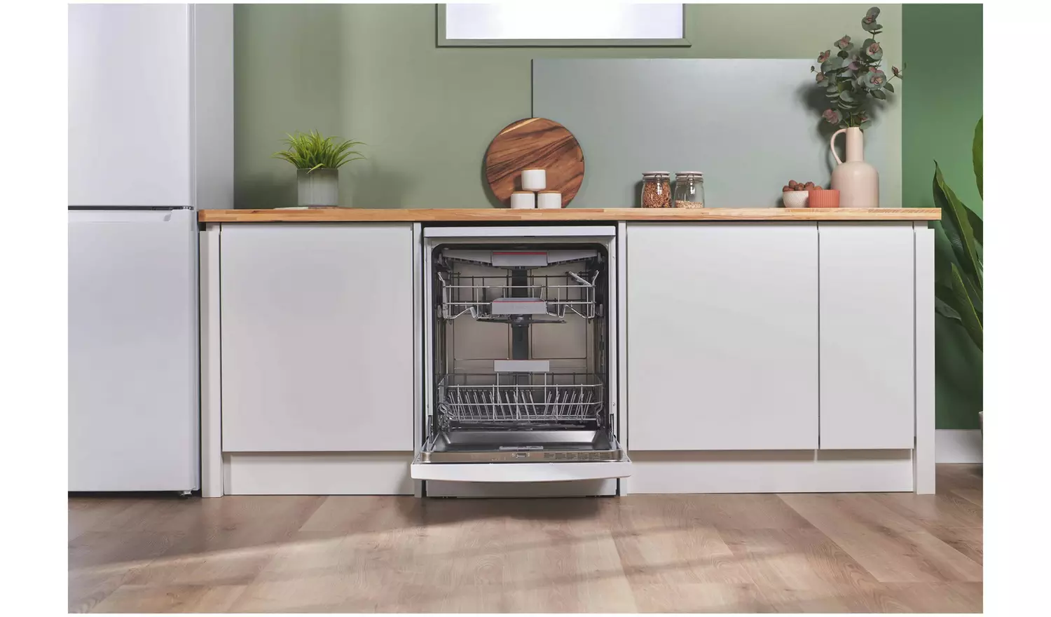 Bosch SMS6ZCW10G Full Size Dishwasher - White