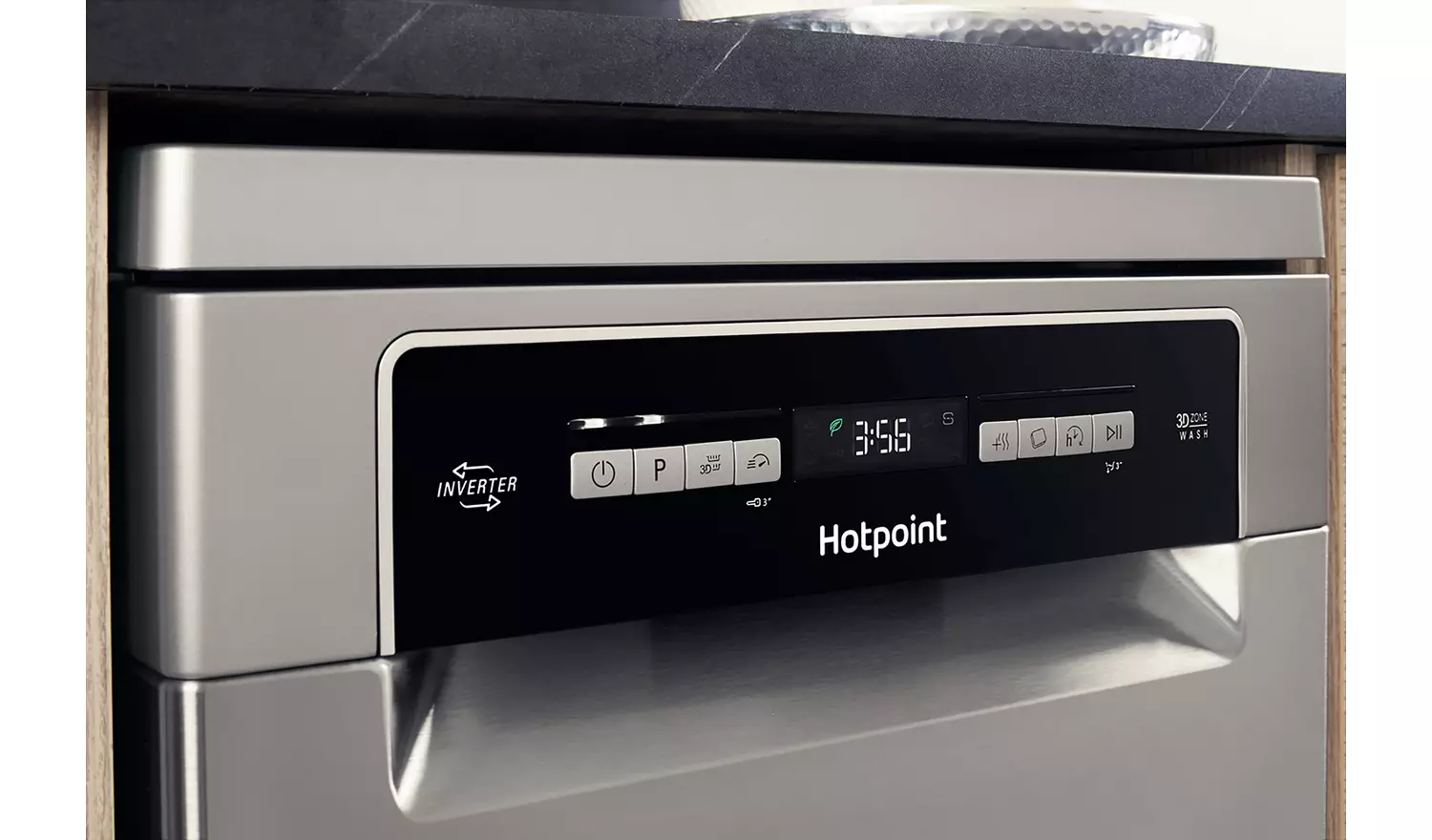 Hotpoint HSFO3T223WXUK Slimline Dishwasher - Stainless Steel