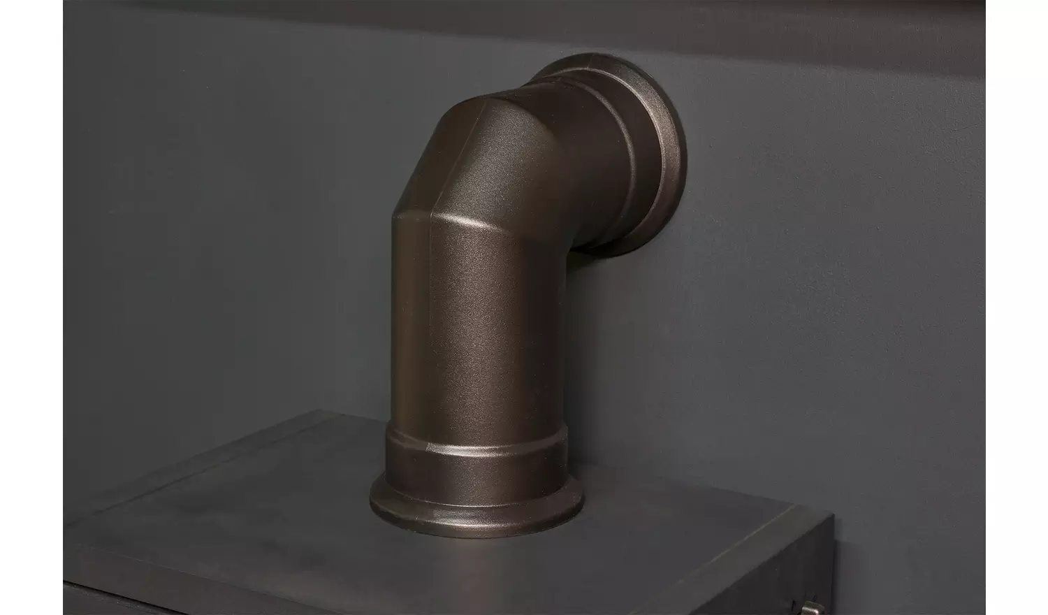 Adam Bergen 1.8kW Electric Stove Fires - Black