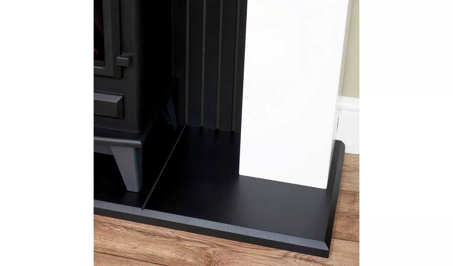 Adam Innsbruck Surround with Hudson Stove Suite-White