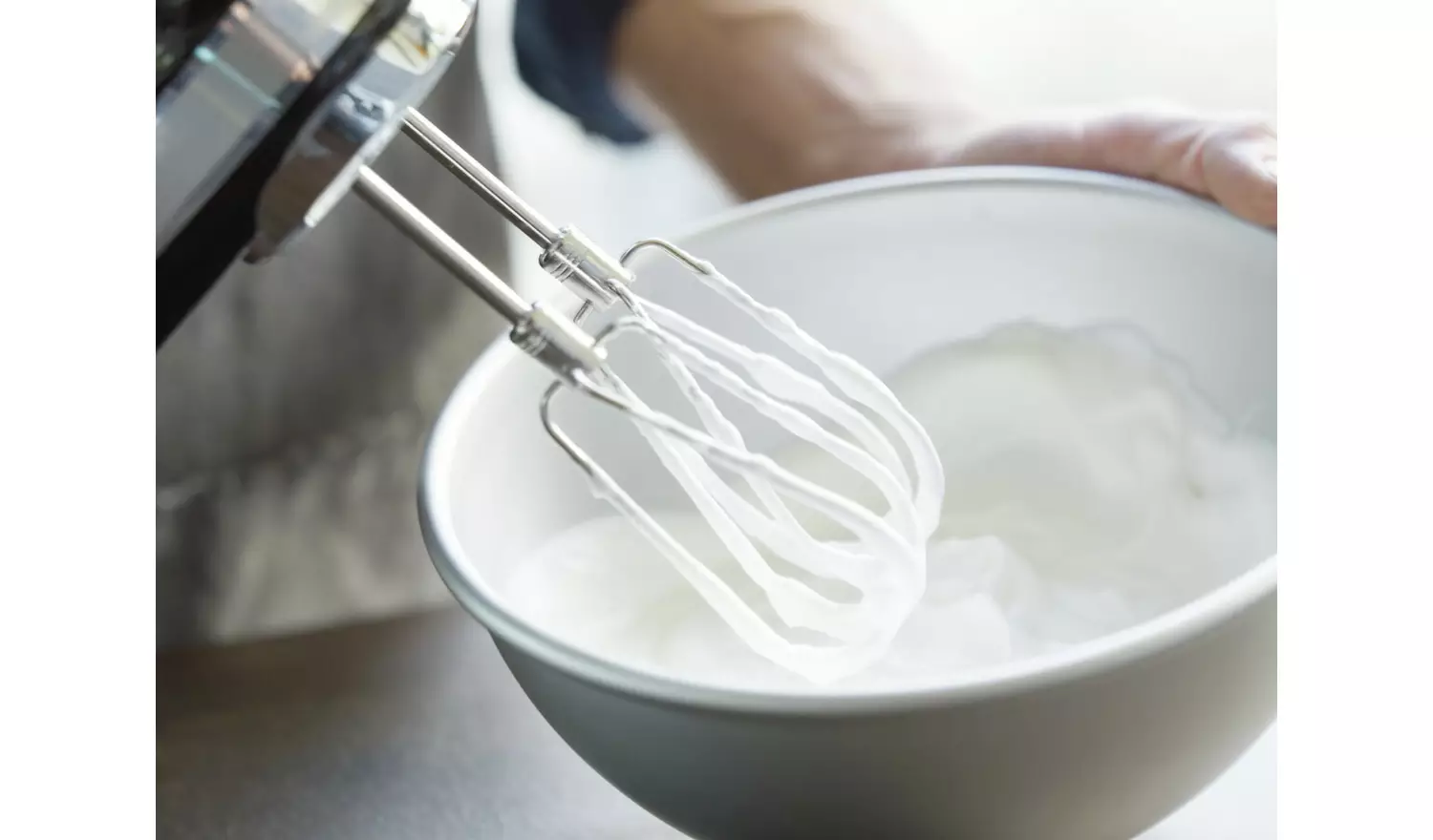 KitchenAid 5KHM9212BER Electric Hand Mixer - Empire Red