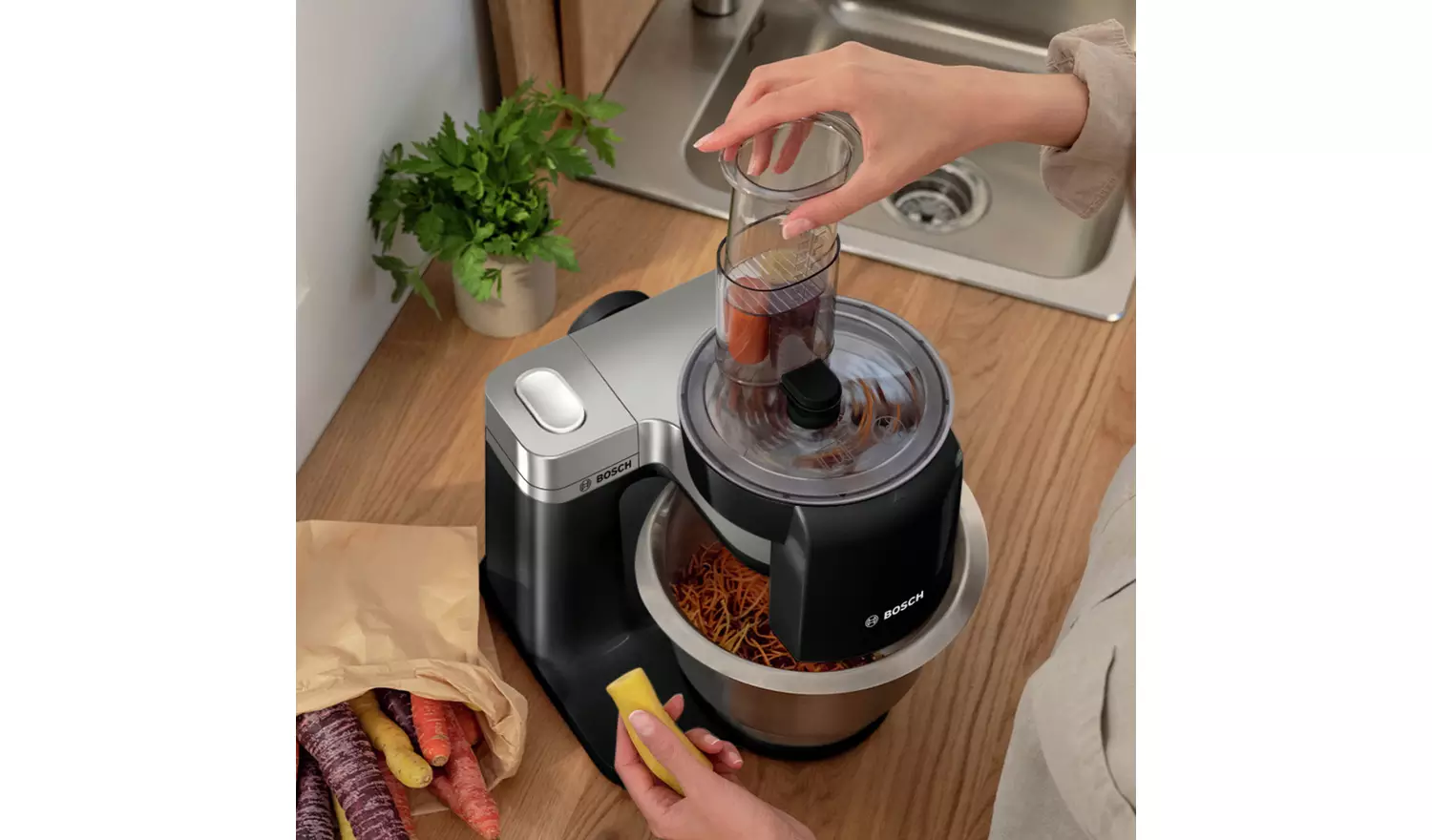 Bosch MUMS2VM40G 7-in-1 Stand Mixer, Juicer, Shredder, Black