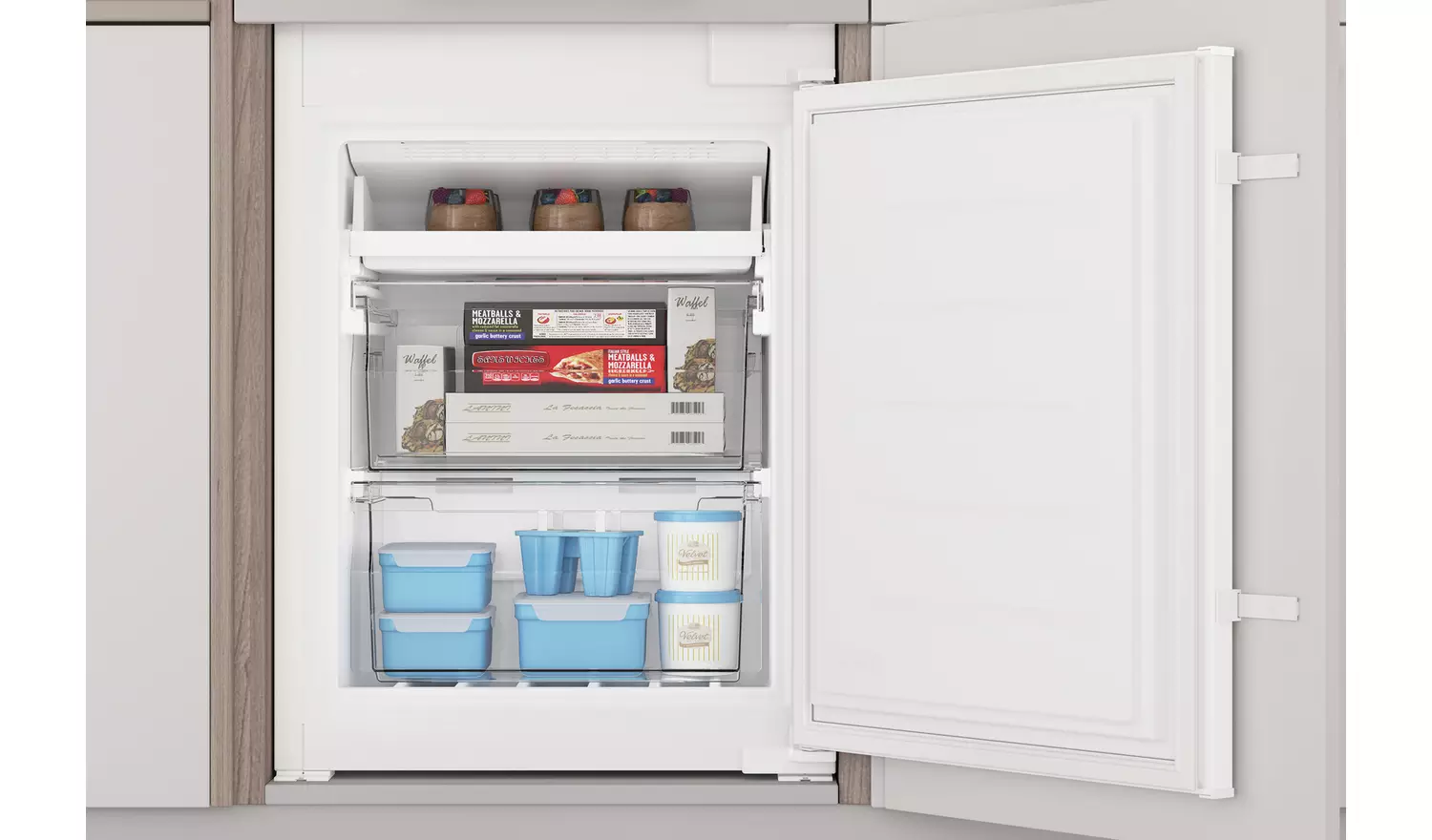 Indesit INC18 T112 UK Fridge Freezer - White