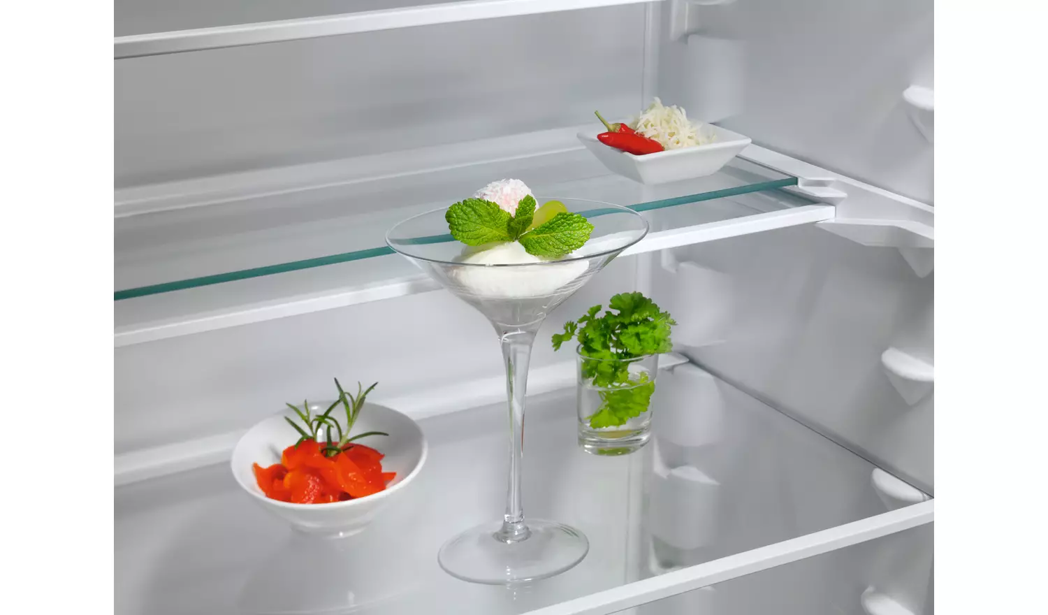 AEG OSC6T185ES Integrated Fridge Freezer - White