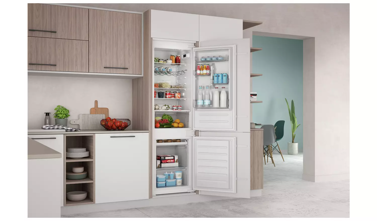 Indesit INC18D011B1 Integrated Fridge Freezer - White