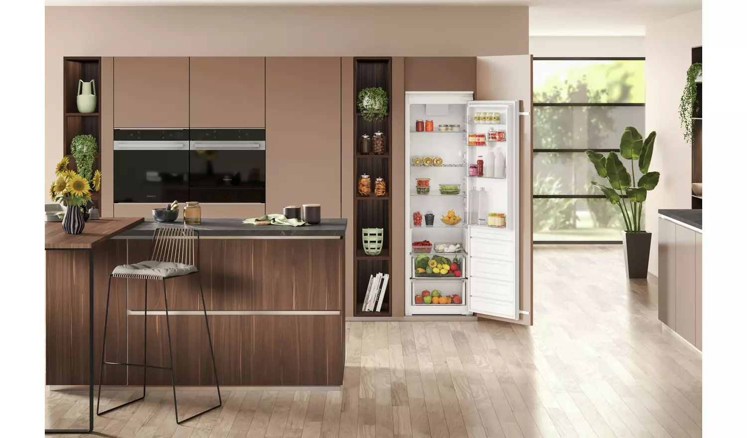 Hotpoint HTSD18A011A1 Integrated Fridge - White