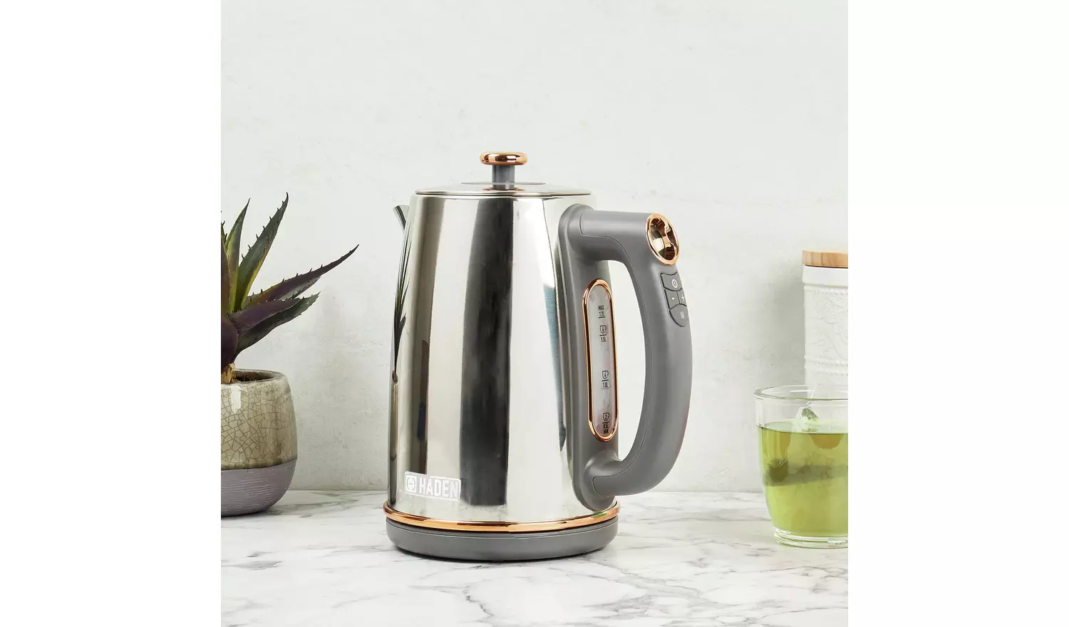 Haden 206817 Dorchester Kettle & 4 Slice Toaster - Chrome