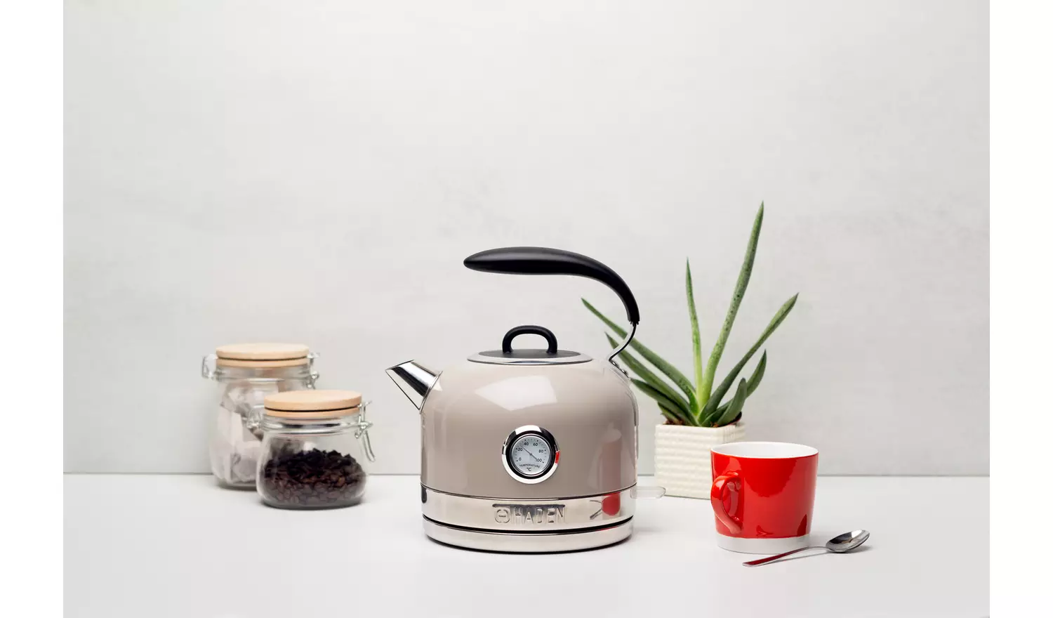 Haden 188830 Retro Jersey Kettle - Putty