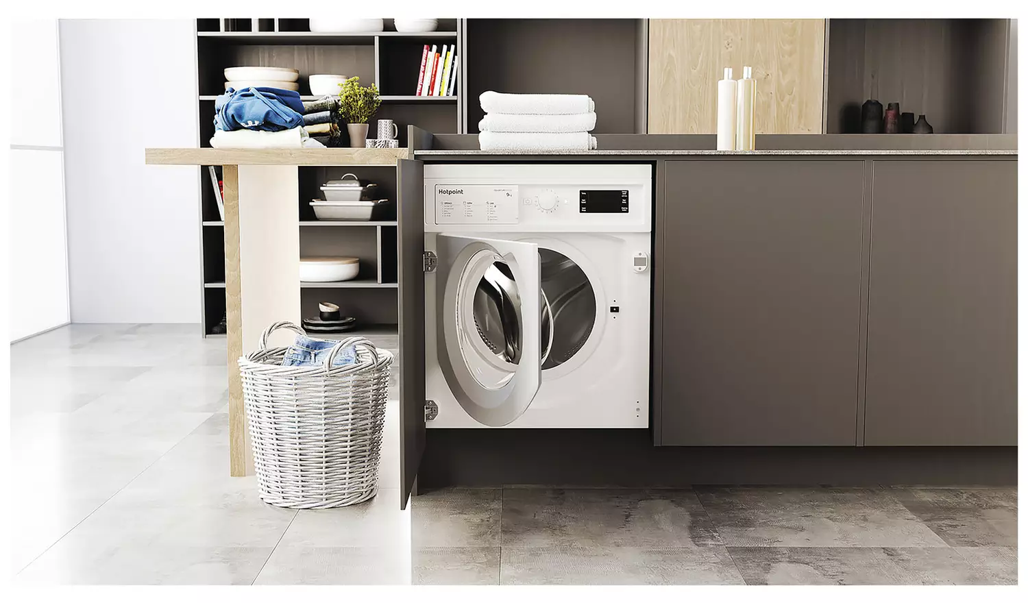 Hotpoint BIWMHG91485UK 9KG 1400 Integrated Washing Machine