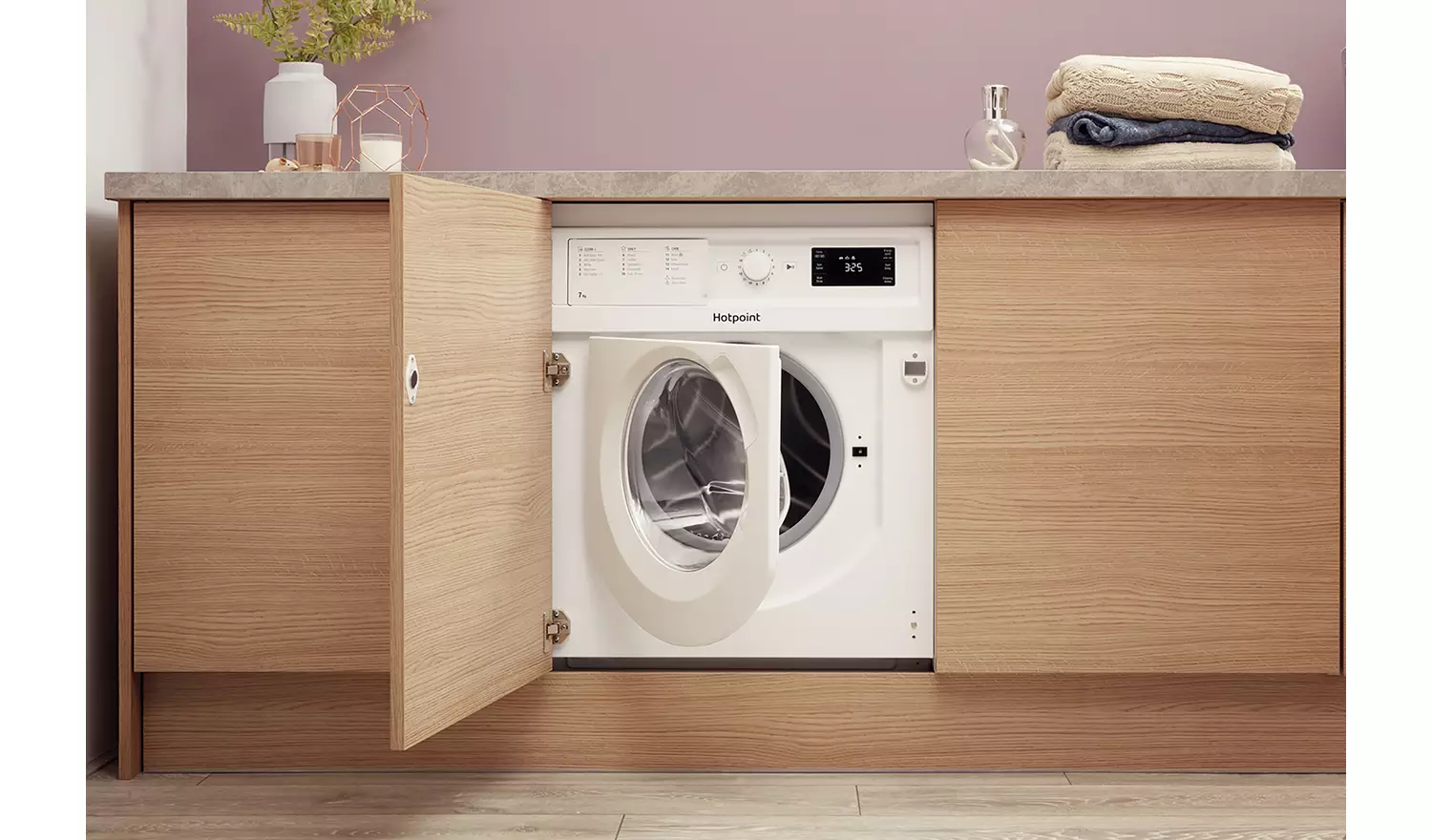 Hotpoint BIWMHG71483 7KG 1400 Integrated Washing Machine