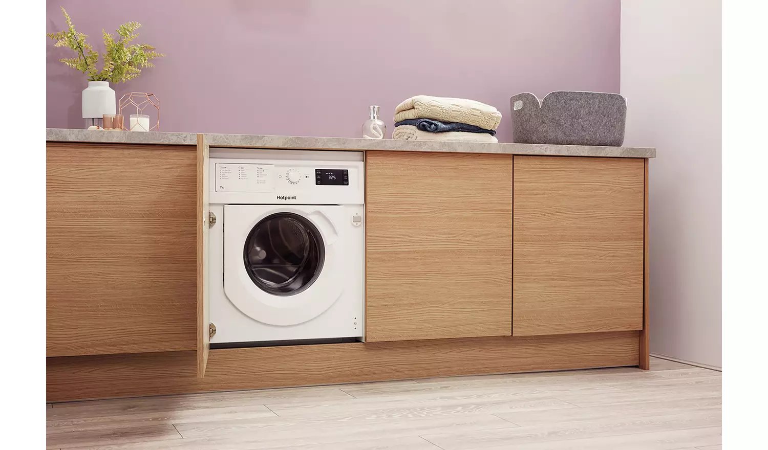 Hotpoint BIWMHG71483 7KG 1400 Integrated Washing Machine