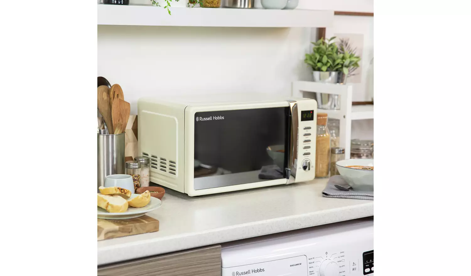 Russell Hobbs Worcester 700W Standard Microwave - Cream