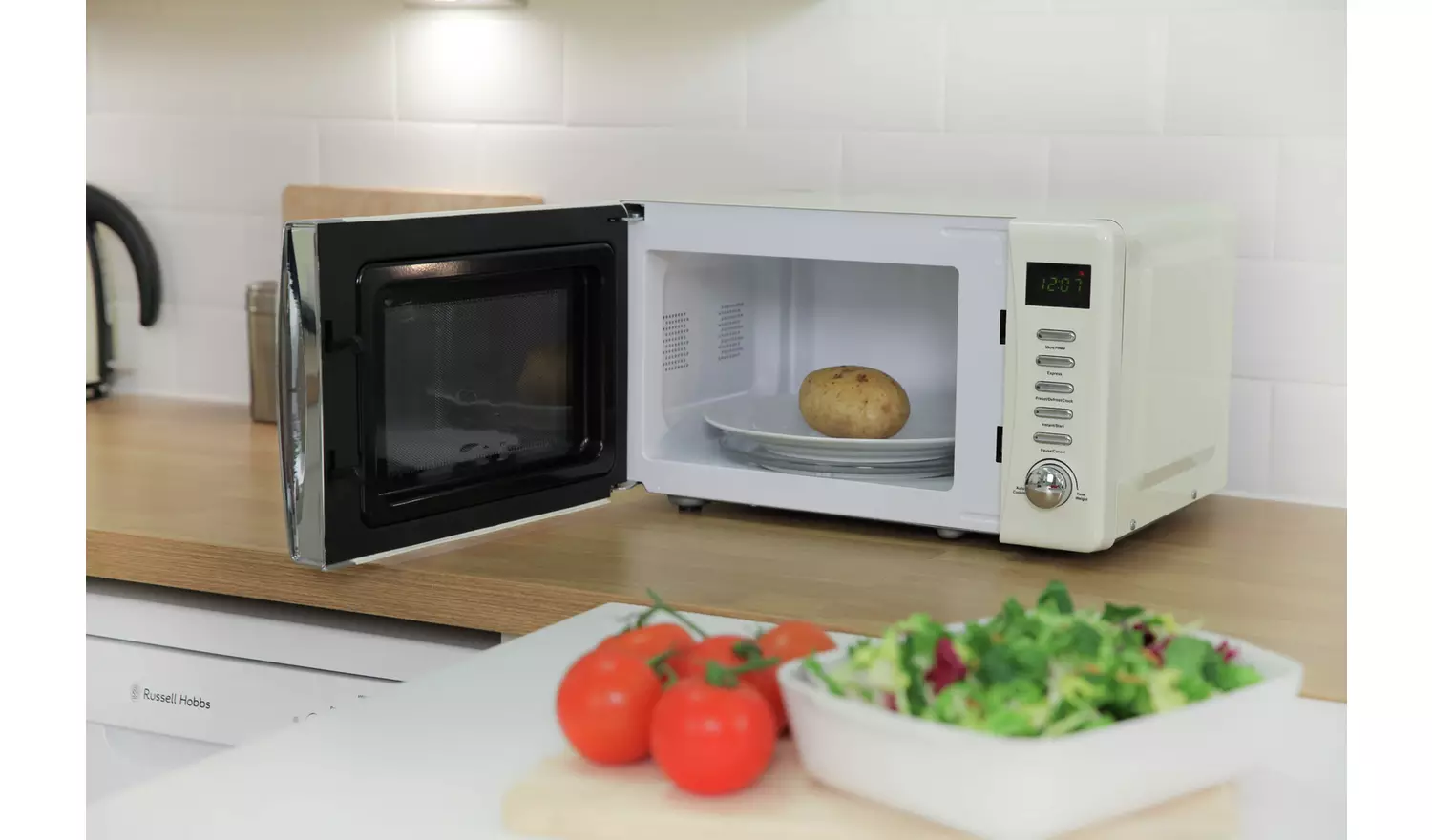 Russell Hobbs Worcester 700W Standard Microwave - Cream