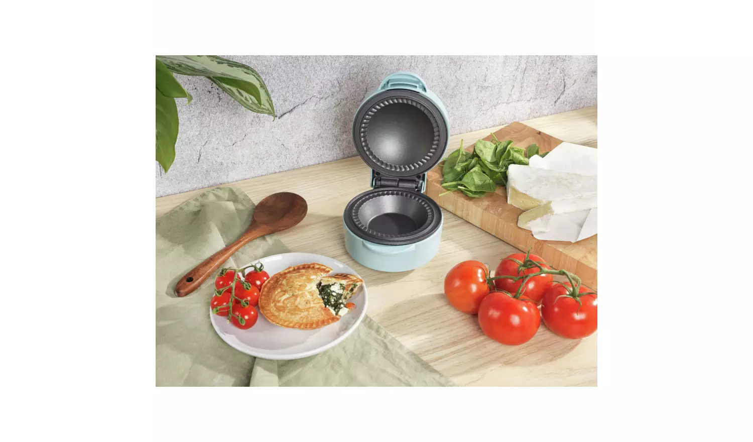 Giles & Posner Mini Pie Maker