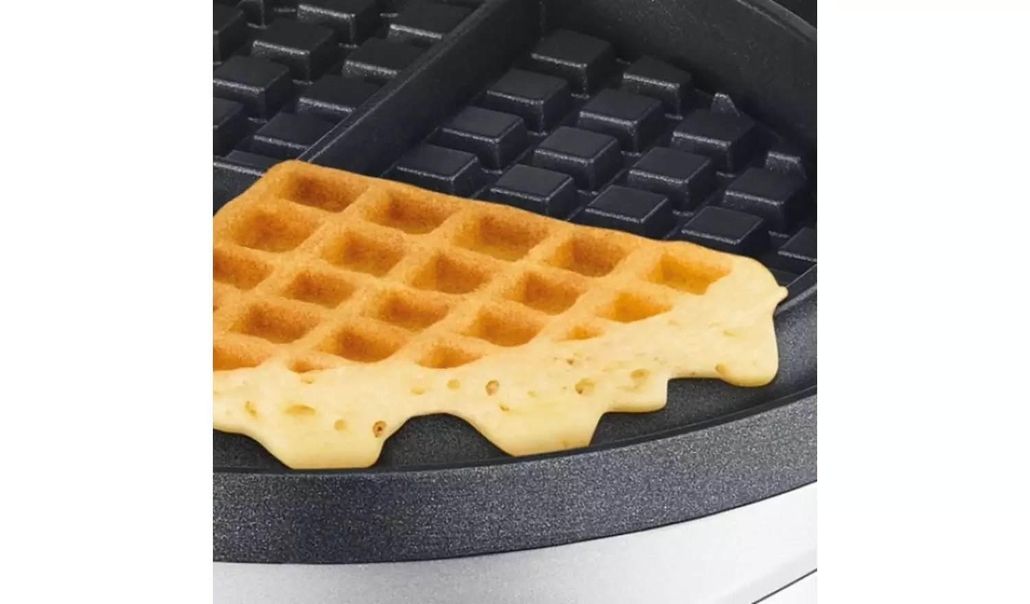 Sage The No Mess Waffle Maker