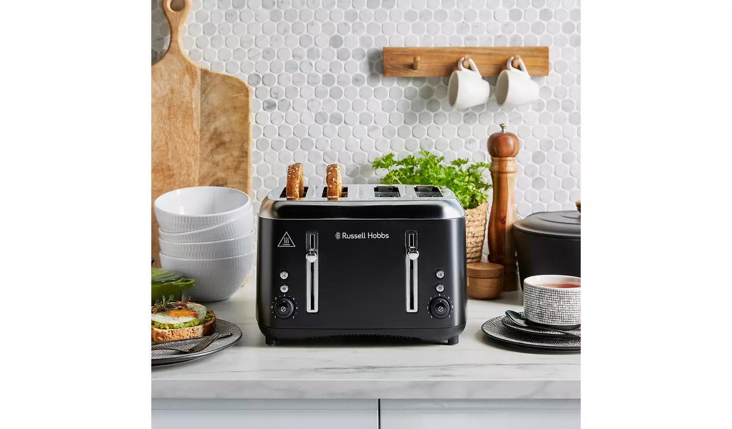 Russell Hobbs Addison Matte Black 4 Slice Toaster 27740