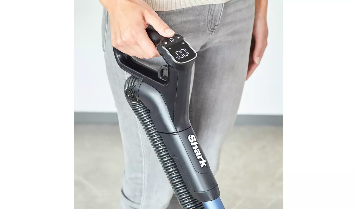 Shark Anti Hair Wrap Pet Cordless Upright Vacuum Cleaner