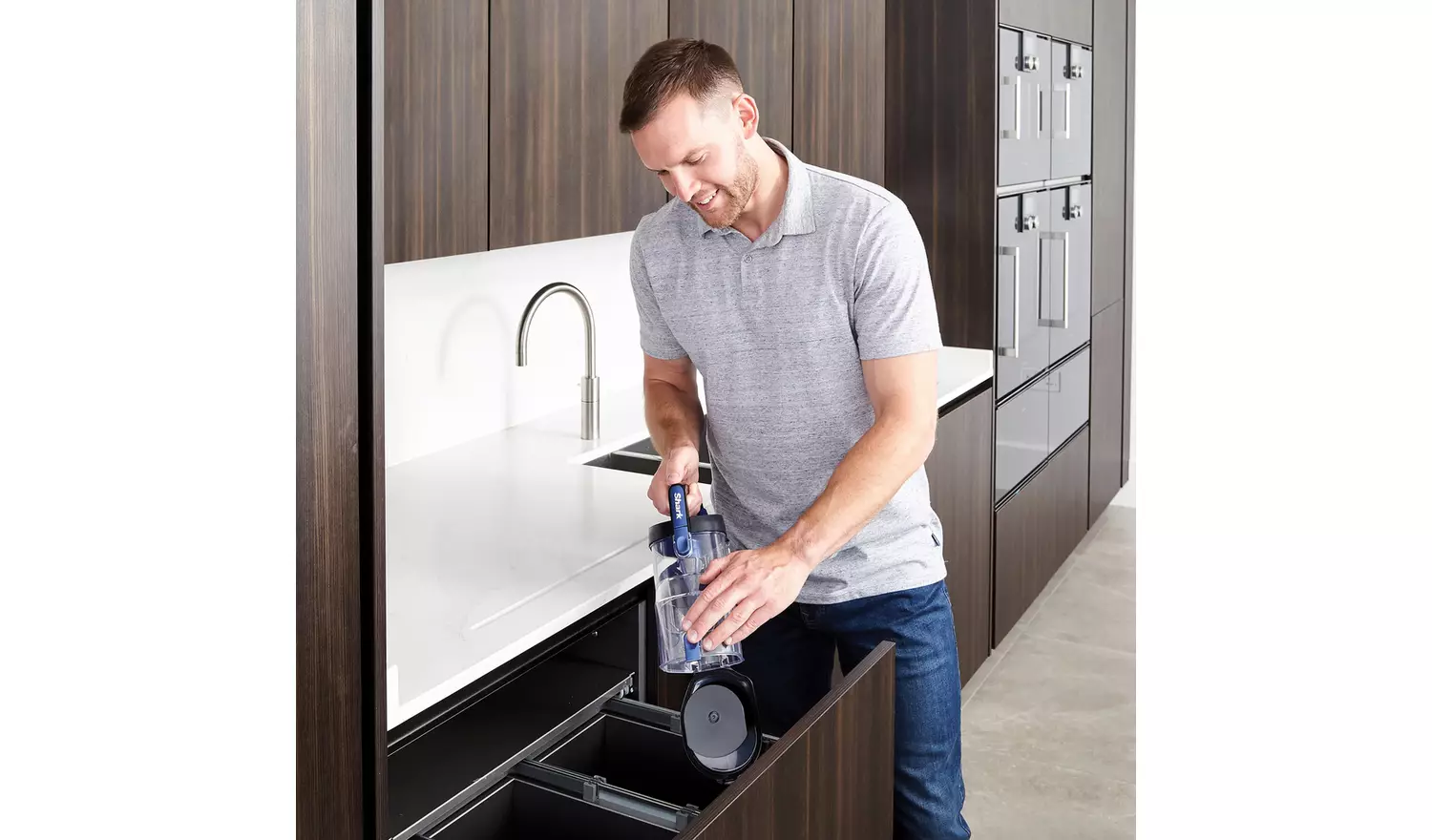 Shark Anti Hair Wrap Pet Cordless Upright Vacuum Cleaner