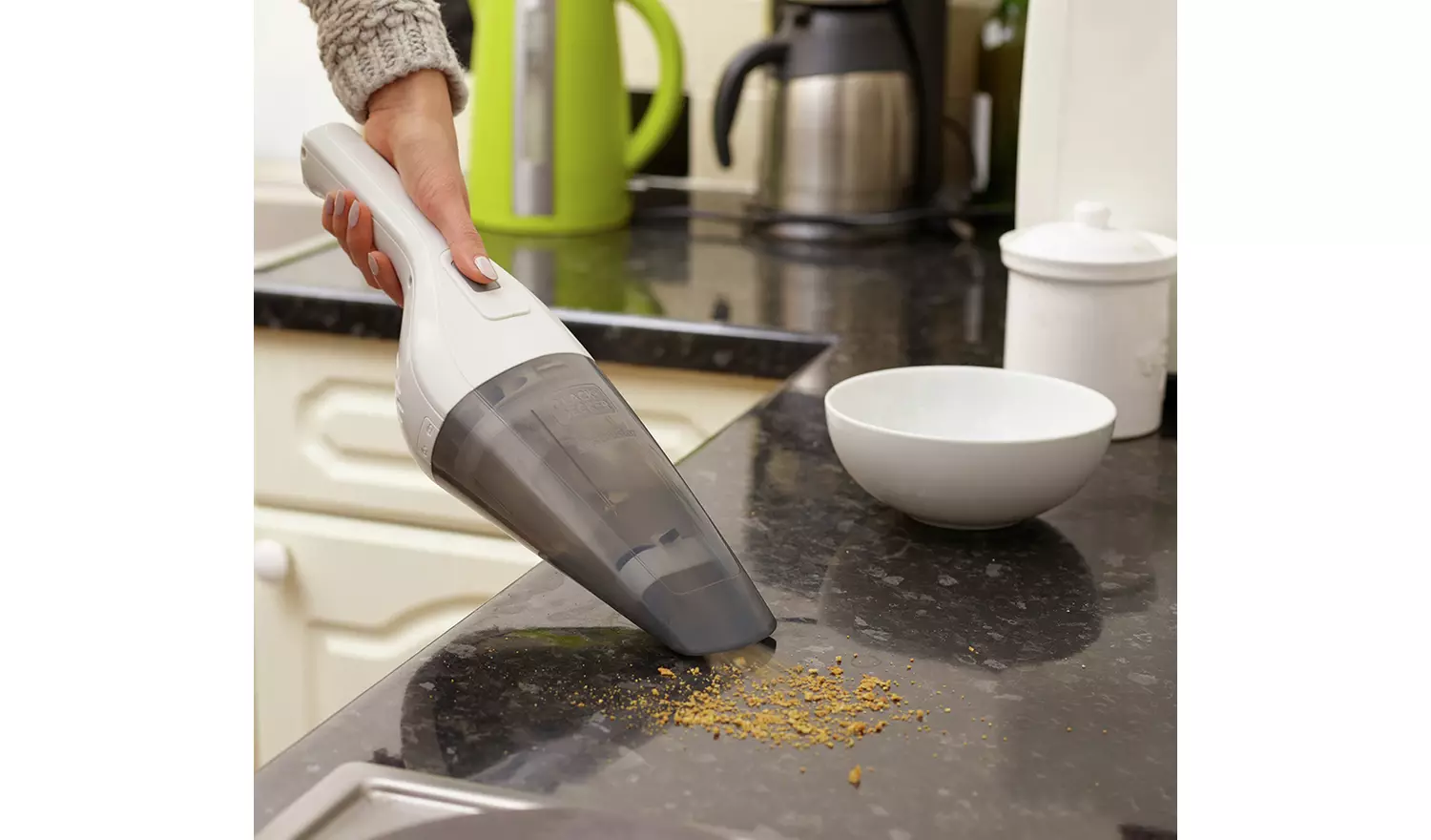 Black + Decker Dustbuster 5.4Wh Handheld Vacuum Cleaner