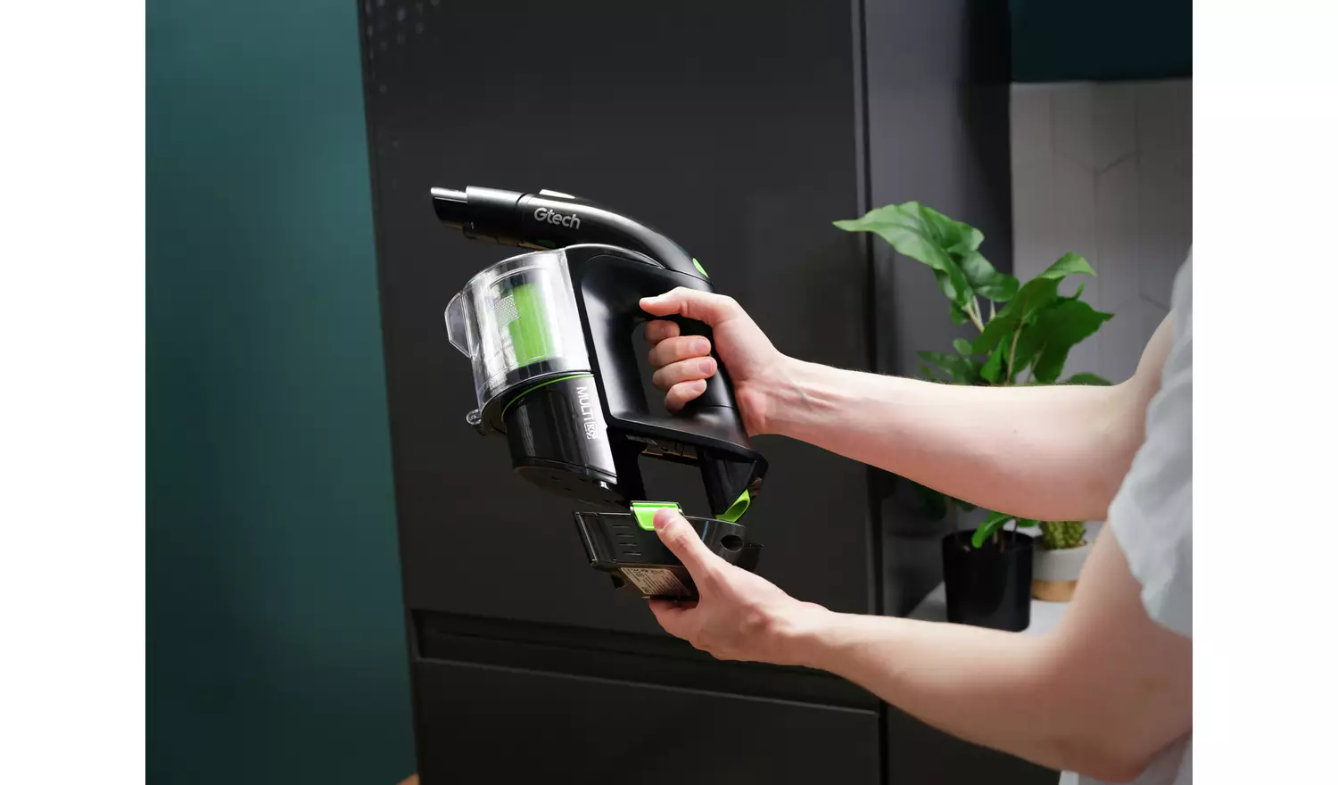 Gtech AirRAM K9 & Multi K9 Cordless Vacuum Cleaner Bundle