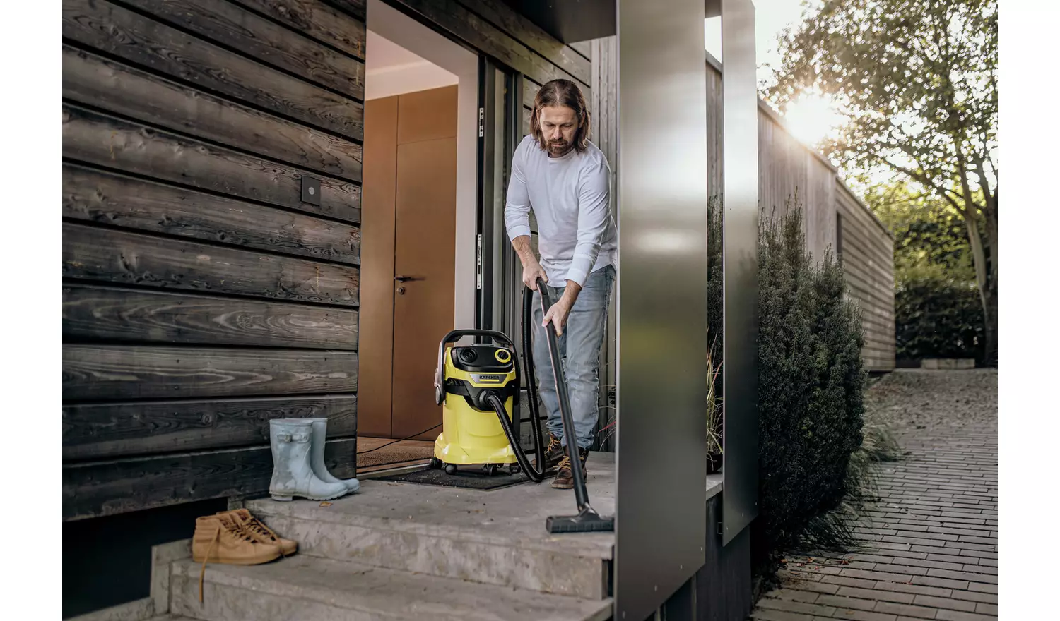 Karcher WD 5 Wet & Dry Vacuum Cleaner
