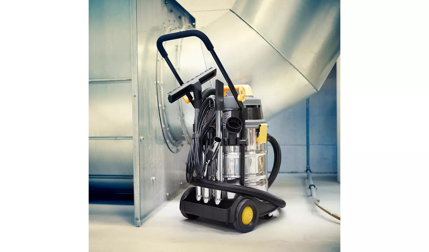 Vacmaster L Class 30L Wet & Dry Vacuum with Power Take Off