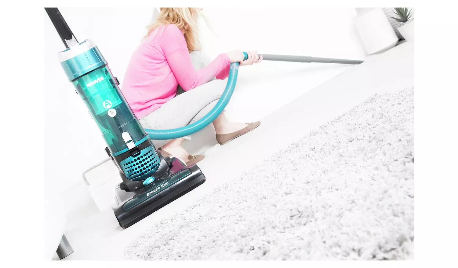 Hoover Breeze Corded Upright Vacuum Cleaner