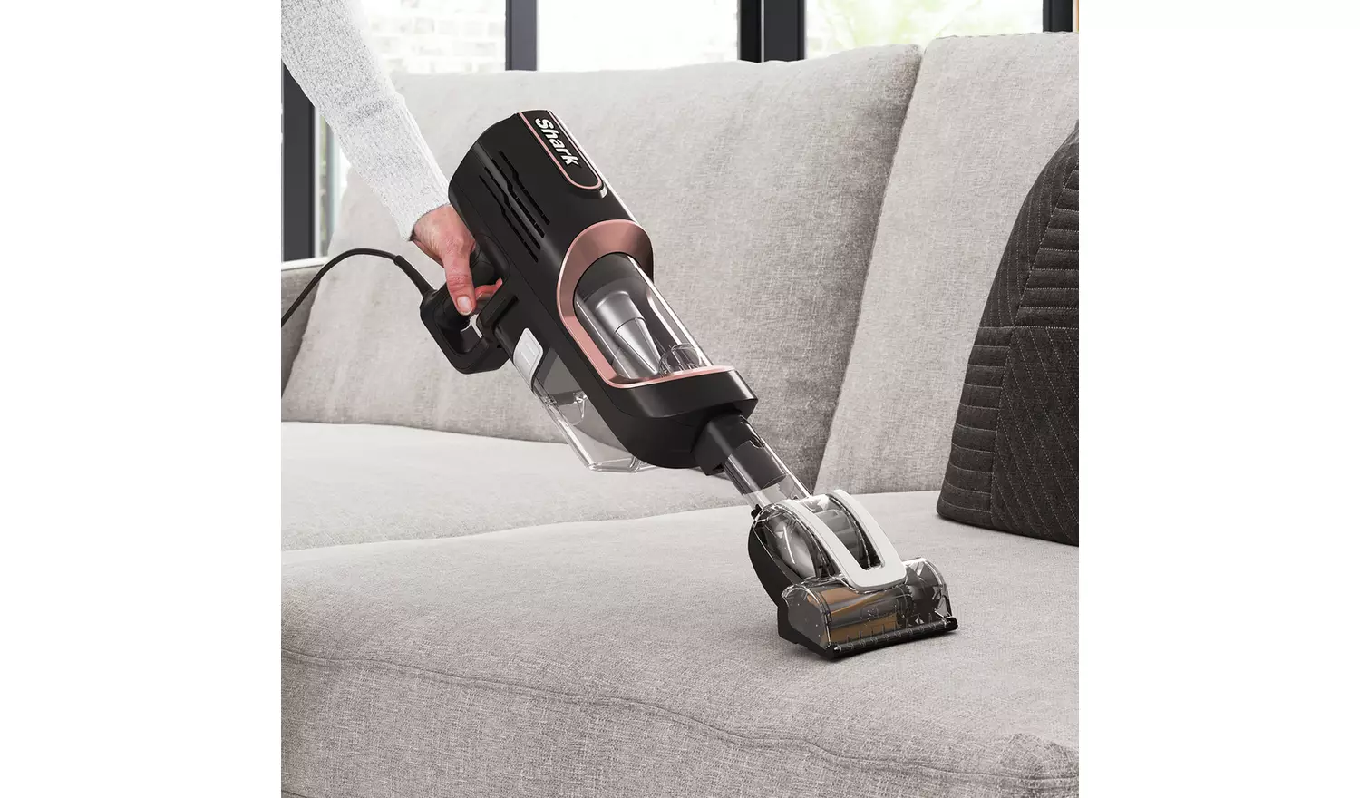 Shark Flexology Anti Hair Wrap Pet Corded Vacuum Cleaner