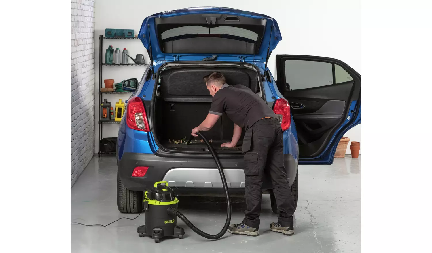 Guild 16 Litre Wet and Dry Vacuum Cleaner - 1300W