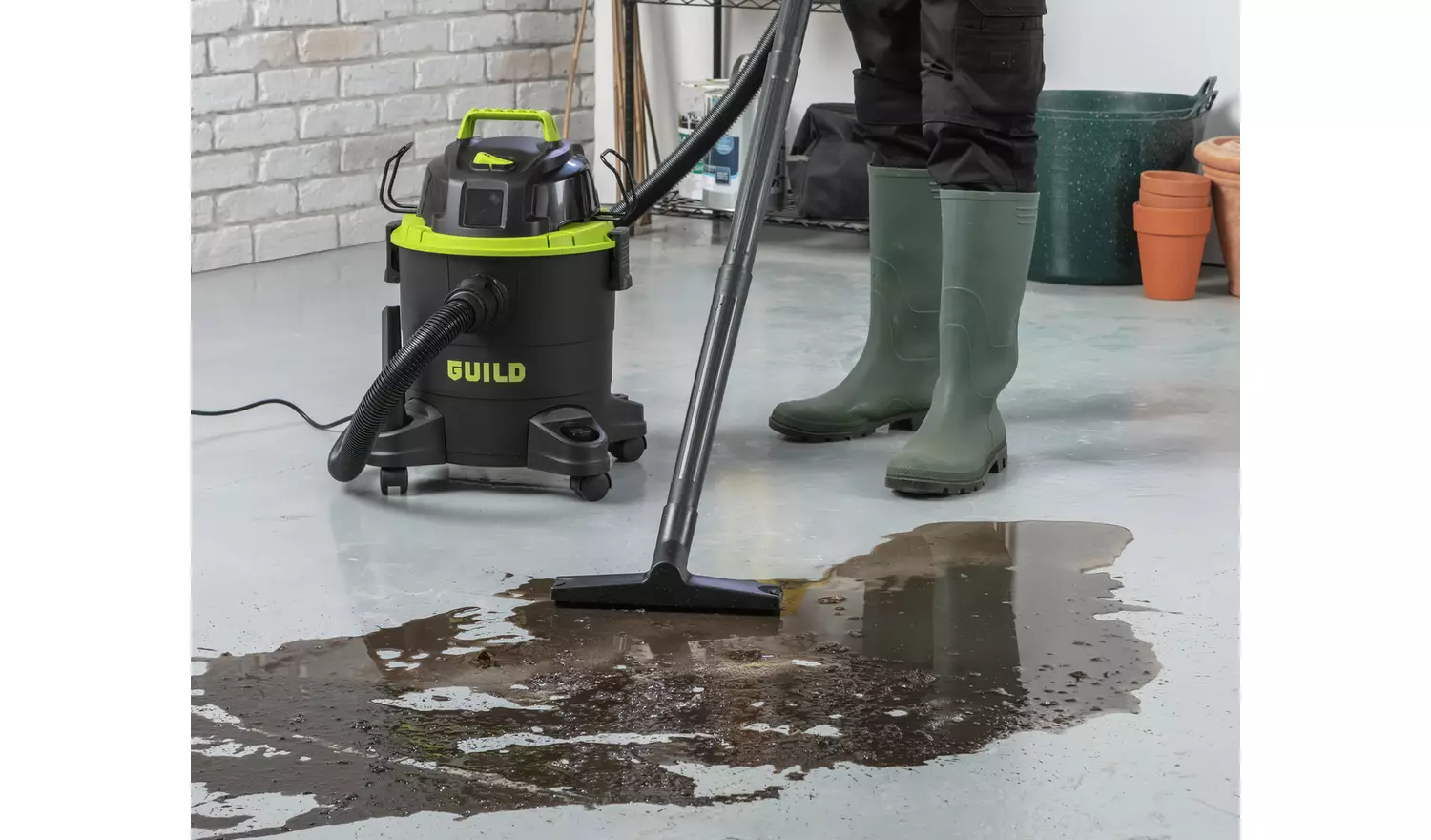 Guild 16 Litre Wet and Dry Vacuum Cleaner - 1300W