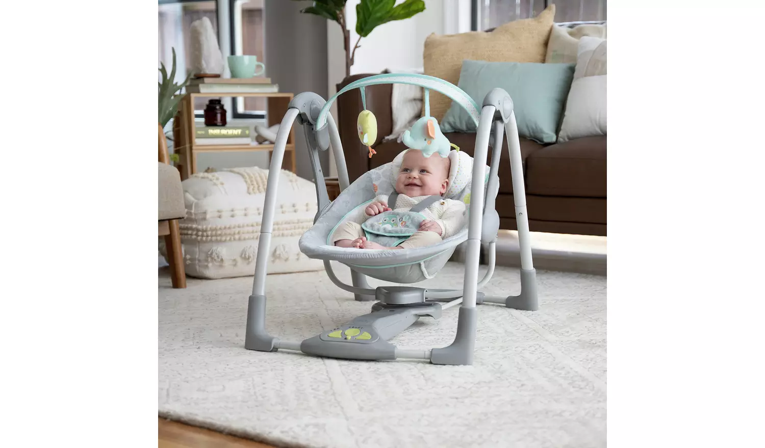 Ingenuity Swing 'n Go Hugs And Hoot Baby Swing