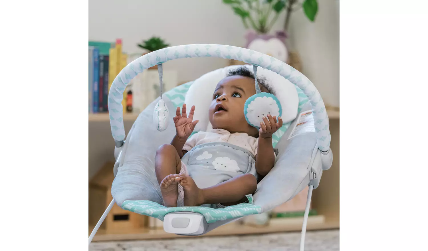 Ingenuity Bouncity Bounce Vibrating Deluxe Baby Bouncer