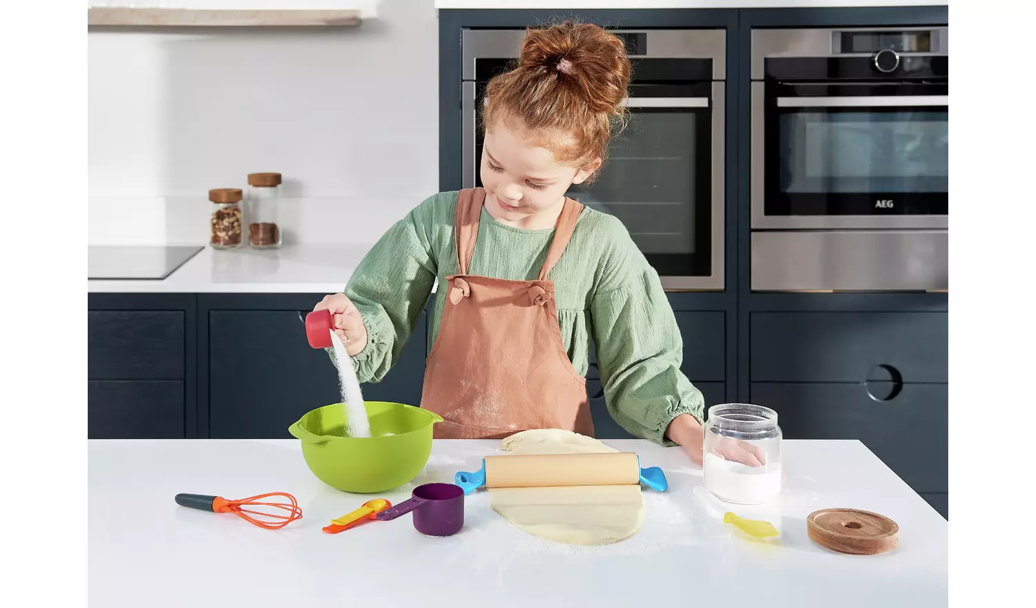Joseph Joseph Play Baking Set