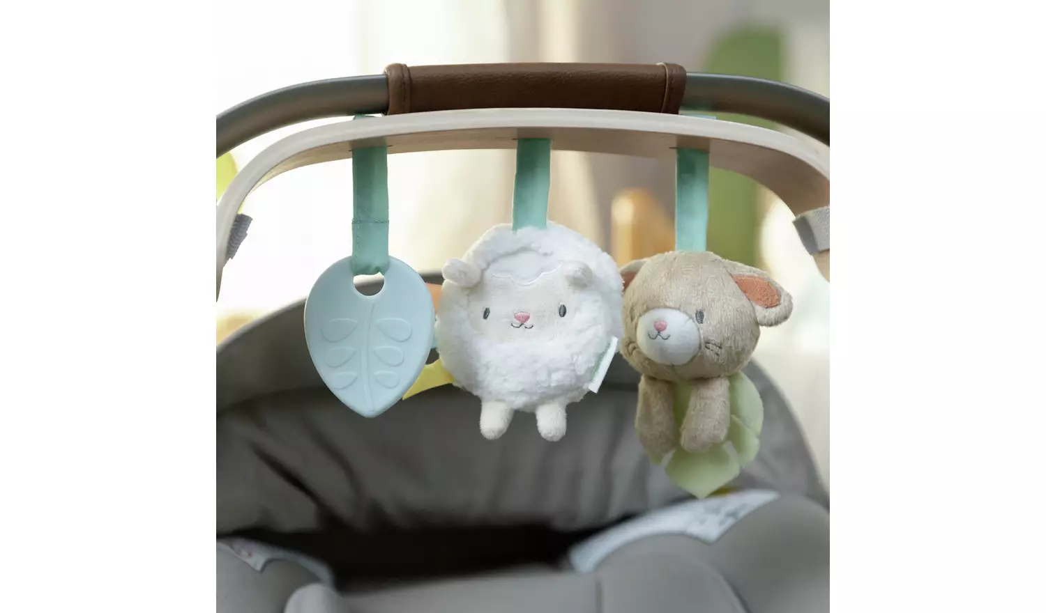 Ingenuity Wooden Toy Bar