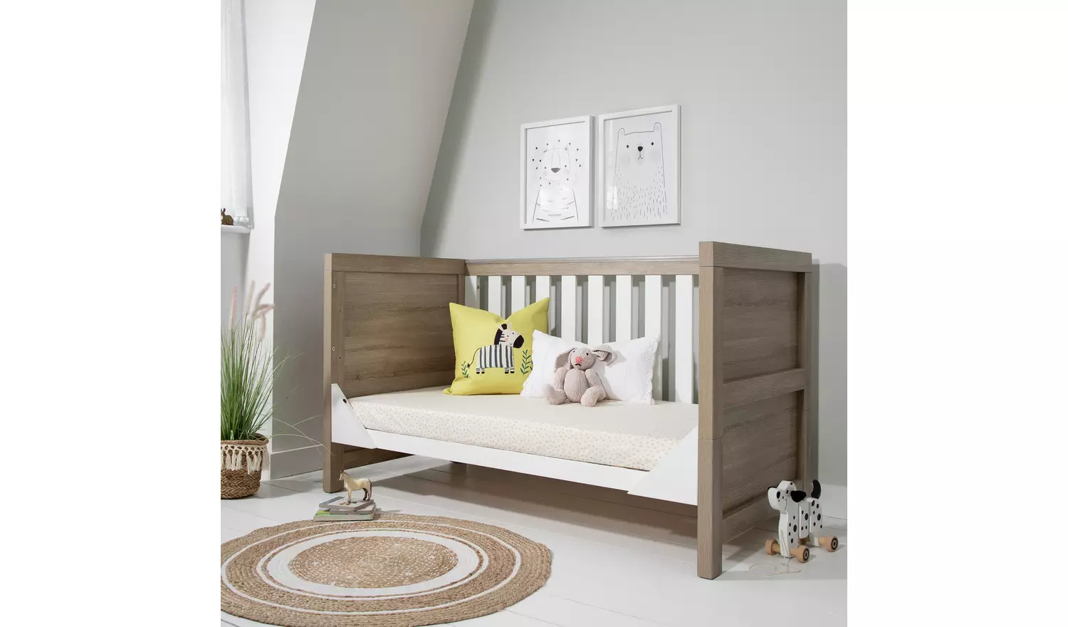 Tutti Bambini Modena Cot Bed - White Oak
