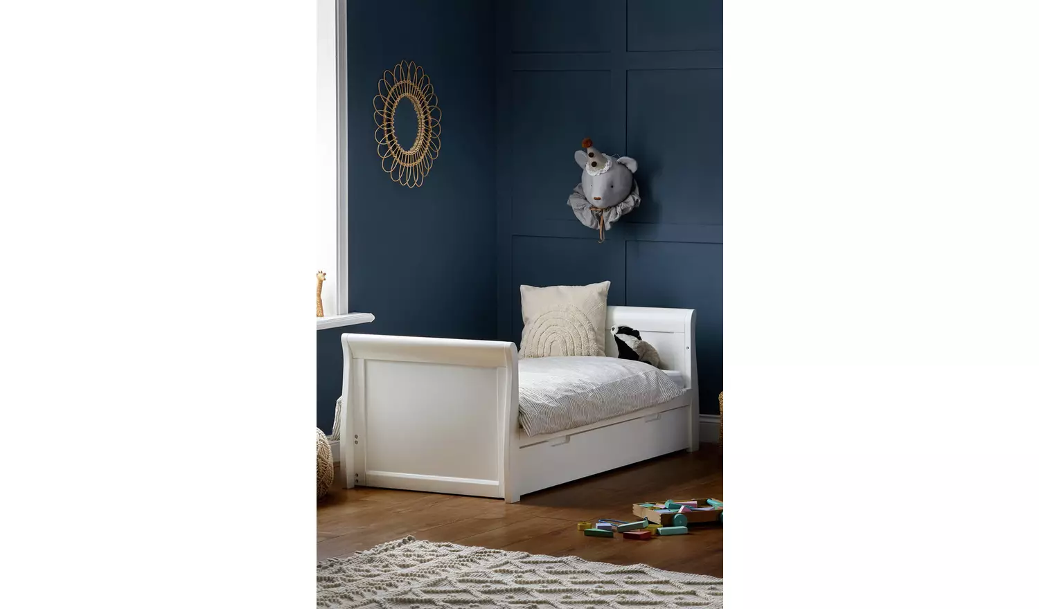 Obaby Stamford Classic Sleigh Cot Bed - White