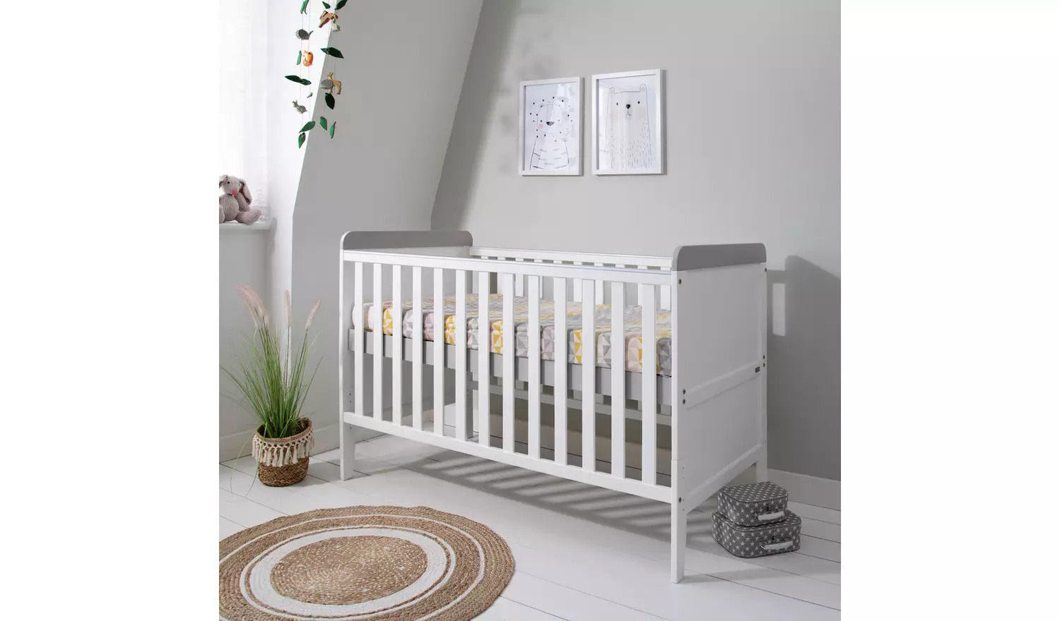 Tutti Bambini Rio Cot Bed Changer and Mattress