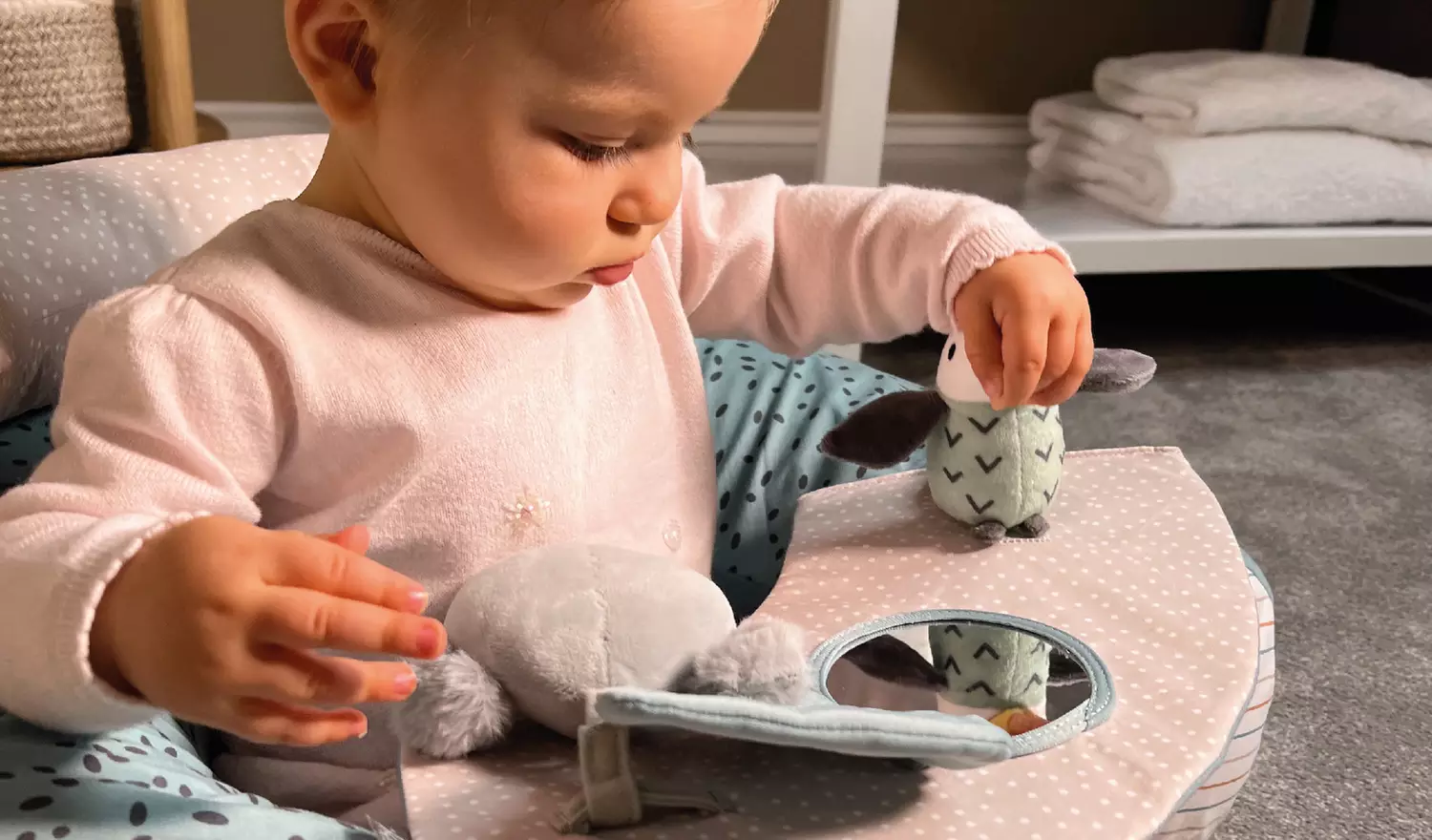 Nuby Animal Adventures Sit and Play Floor Seat