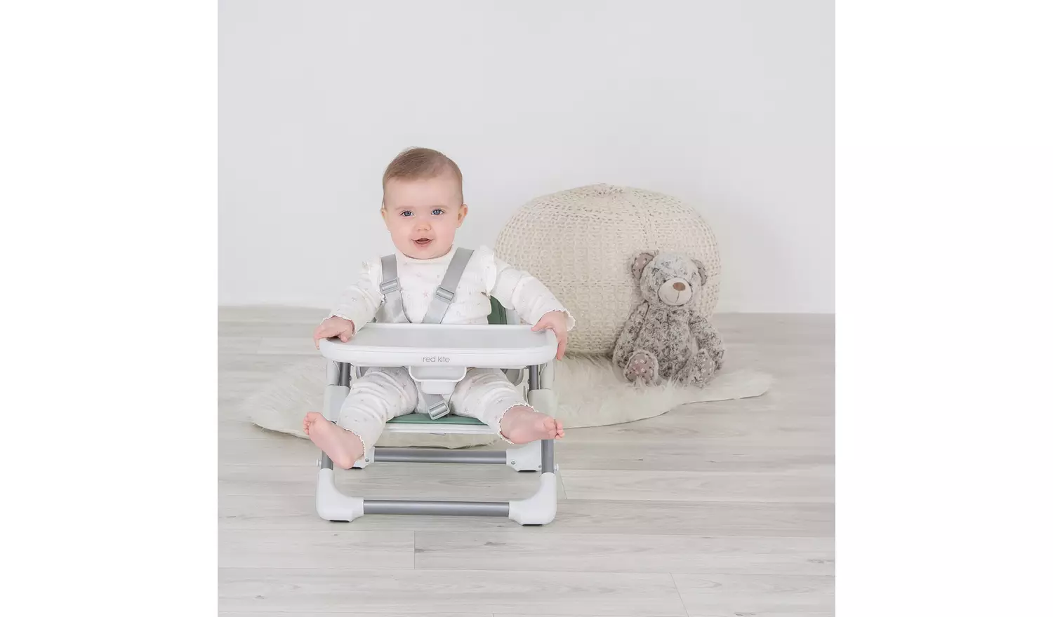 Red Kite Nom Nom Booster