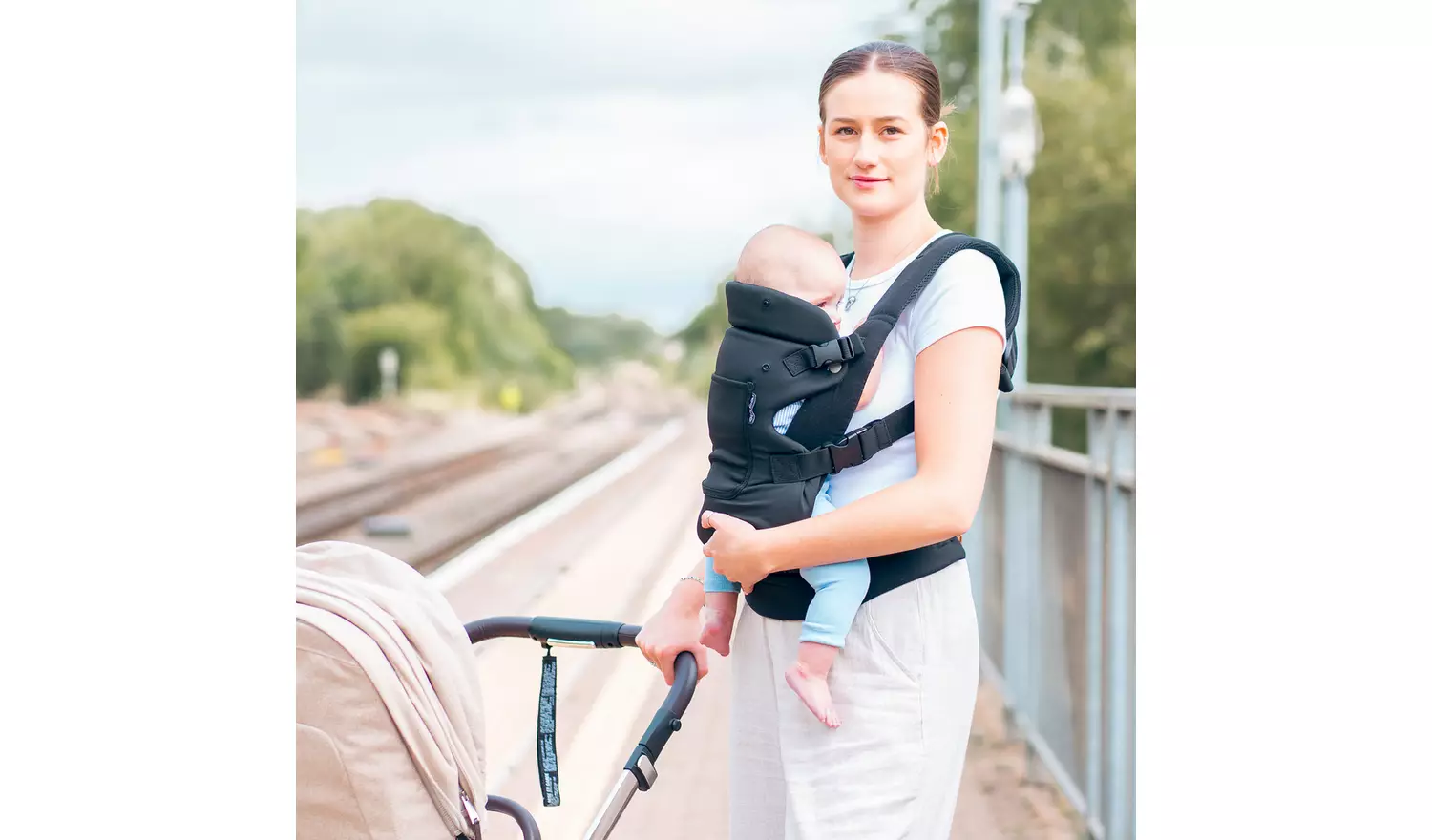 Red Kite Ara Carrier