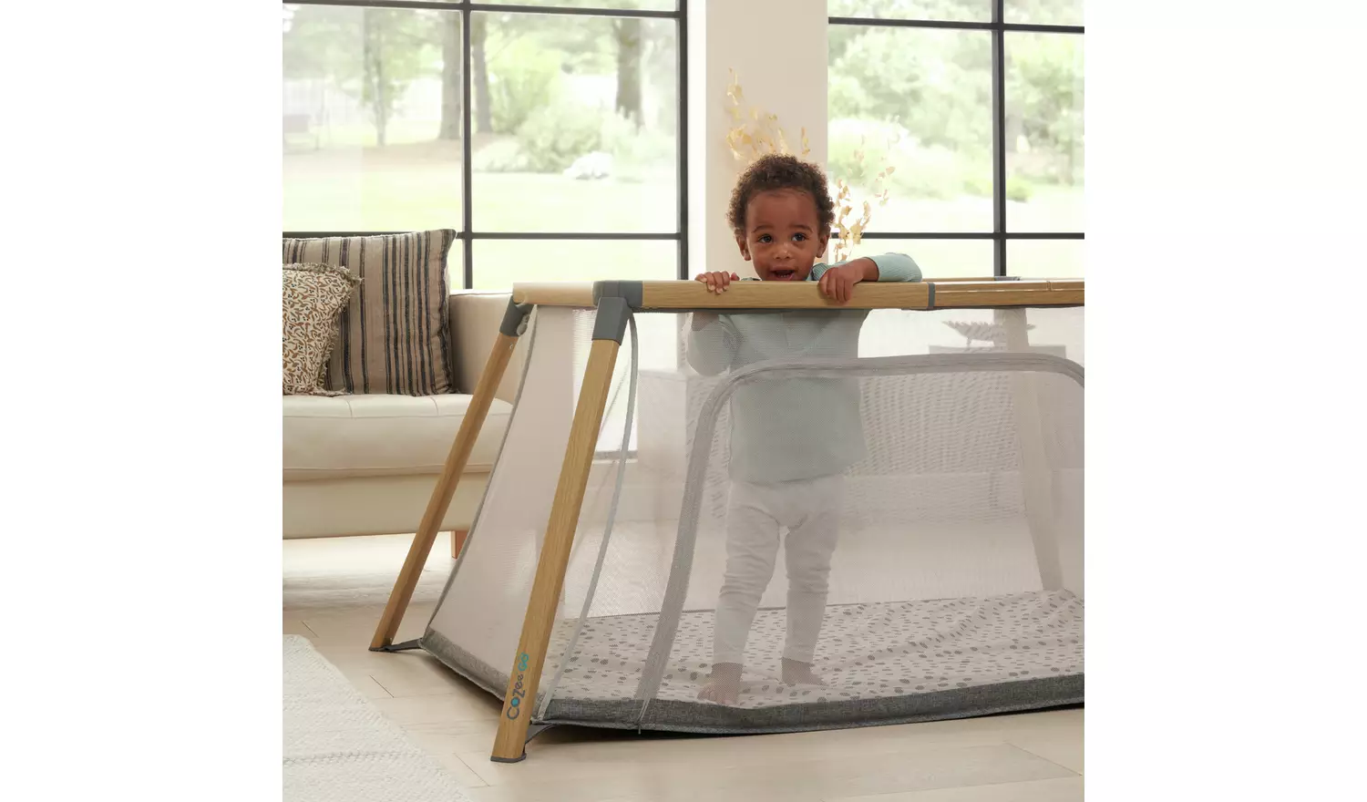 Tutti Bambini Cozee Go Crib - Oak Charcoal