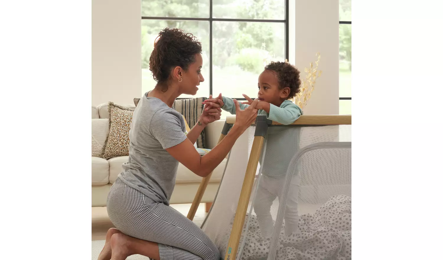 Tutti Bambini Cozee Go Crib - Oak Charcoal